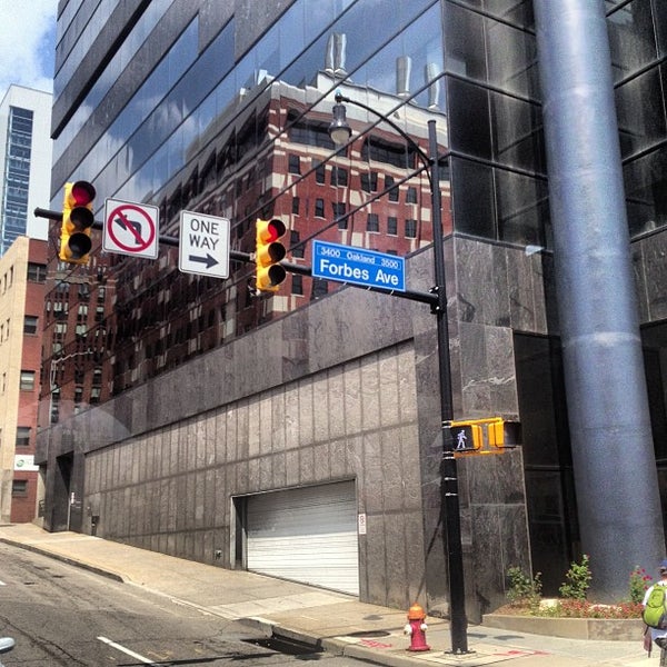 Forbes Avenue Central Oakland Forbes Ave