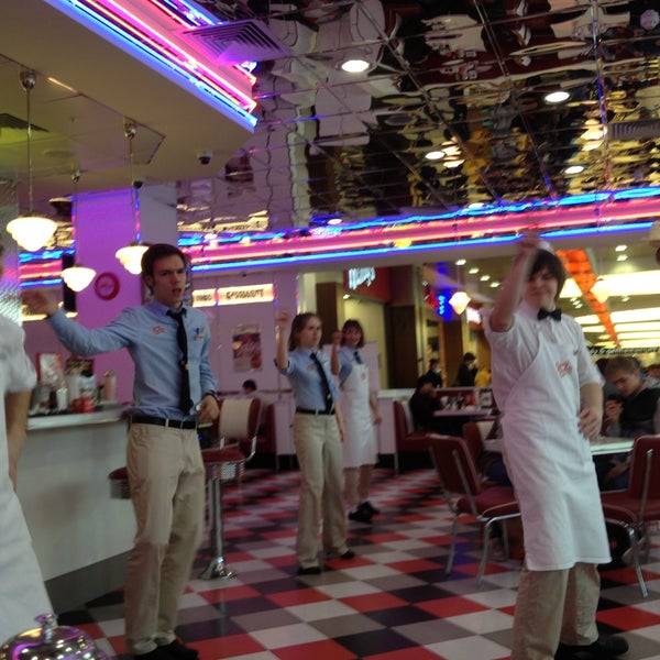 Photo taken at Johnny Rockets by Fail&#39; K. on 4/26/2013