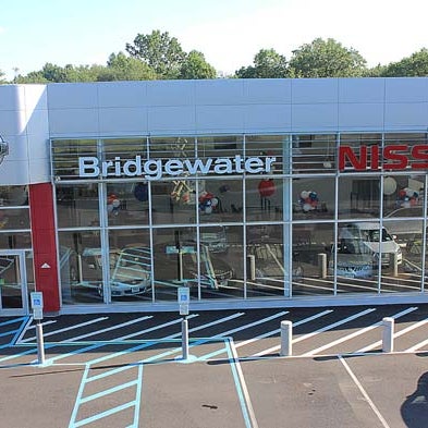 รูปภาพถ่ายที่ Bridgewater Nissan โดย Bridgewater Nissan เมื่อ 8/30/2013