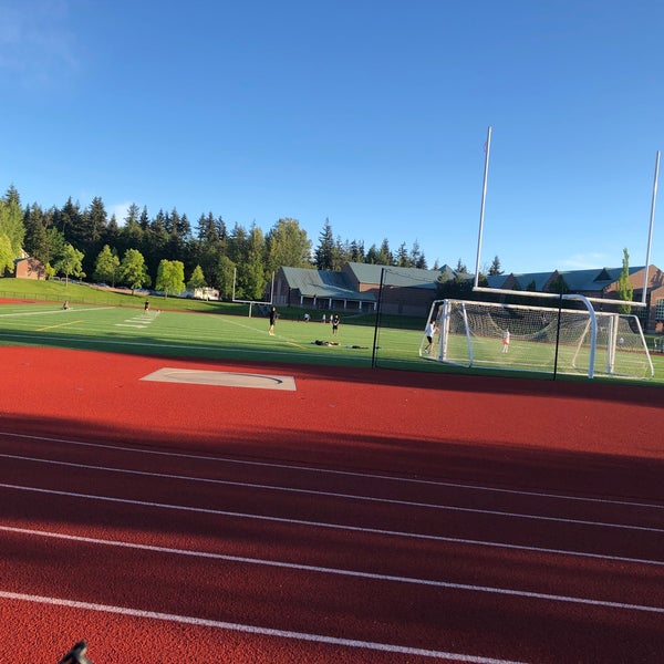 Harbour Pointe Middle School Harbour Pointe 1 tip from 76 visitors