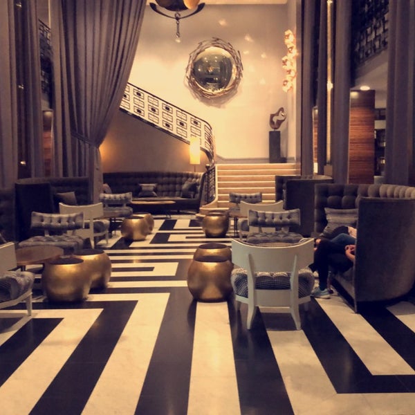 Das Foto wurde bei The Empire Hotel von Noufty am 9/4/2019 aufgenommen