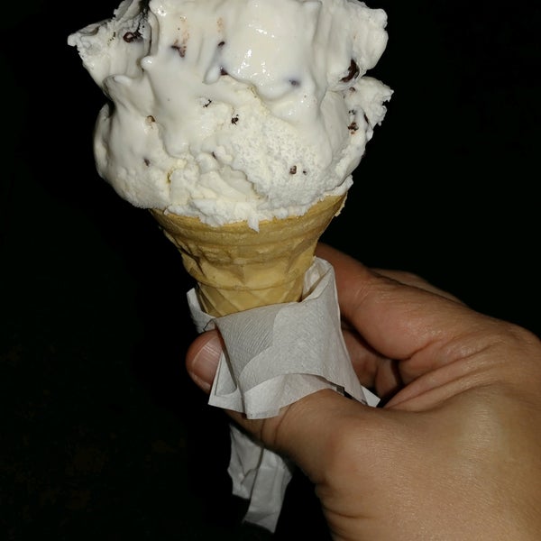 Photos at Scoops OldFashioned Ice Cream Store 99 W Plant St