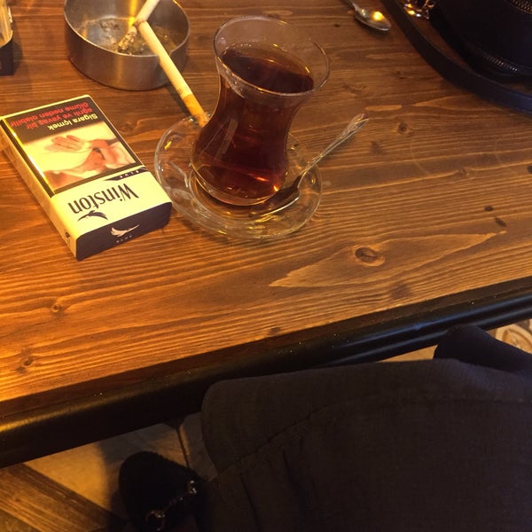 Das Foto wurde bei Şahmaran Cafe von M.e.r.v.e... am 9/1/2019 aufgenommen