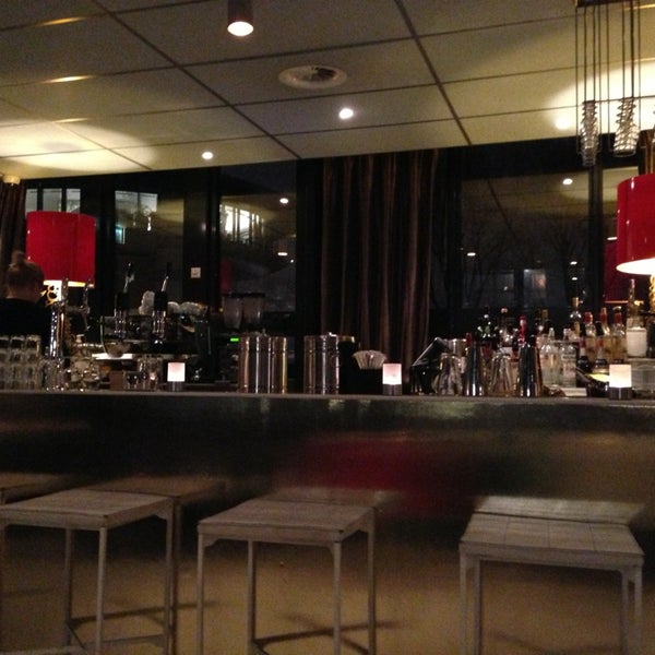 รูปภาพถ่ายที่ Café Restaurant Open โดย Edu P. เมื่อ 1/26/2013