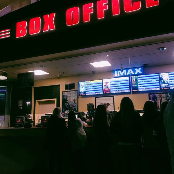 Regal Theater Waterford Lakes