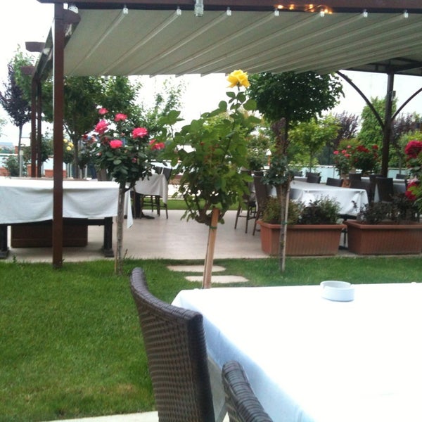 Kutluhan (Özsu) Et Lokantası Şeyhli�de Türk Restoranı�da fotoğraflar