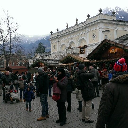 1/3/2014 tarihinde Mirko M.ziyaretçi tarafından Weihnachtsmarkt Meran / Mercatino di Natale Merano'de çekilen fotoğraf