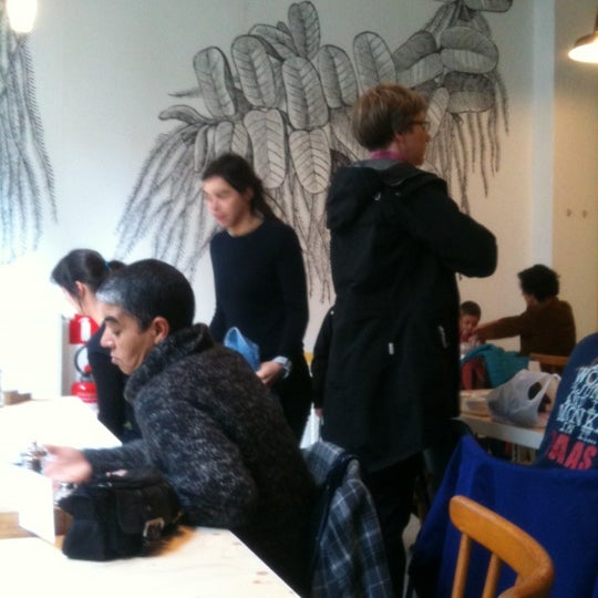 11/2/2012 tarihinde Jo B.ziyaretçi tarafından Yeti Cantine Moderne'de çekilen fotoğraf