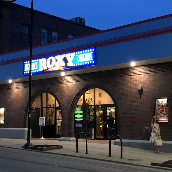 Photo taken at Merrill&#39;s Roxy Cinema by Guido on 5/27/2018