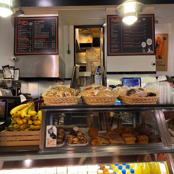 Photo taken at Leo&#39;s Bagels by Guido on 11/30/2019