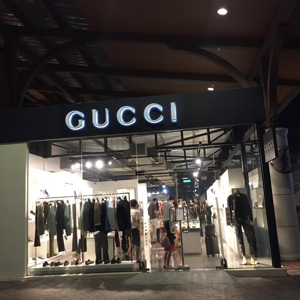 GUCCI JPO - 3 tips from 440 visitors
