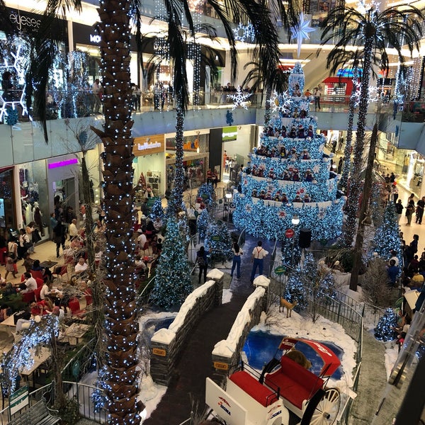 Photo taken at Ágora Mall by Rosa G. on 1/3/2019