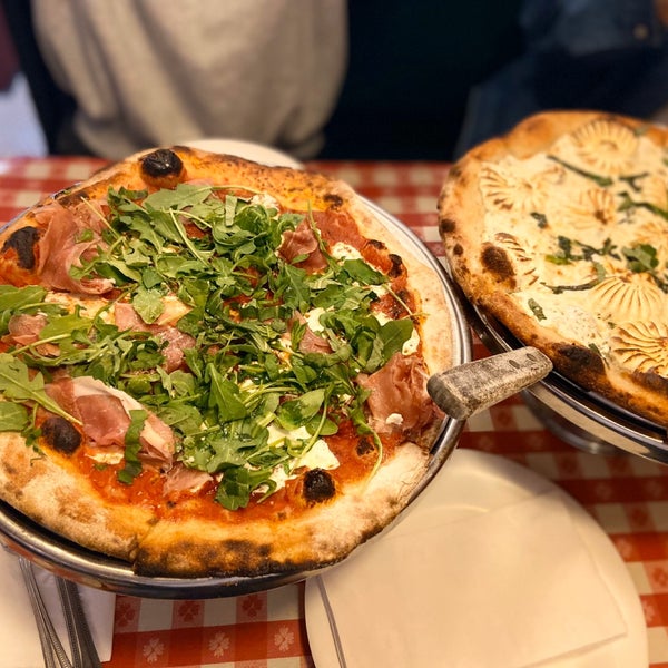 Photo taken at Lombardi&#39;s Coal Oven Pizza by Shimpei O. on 10/26/2019
