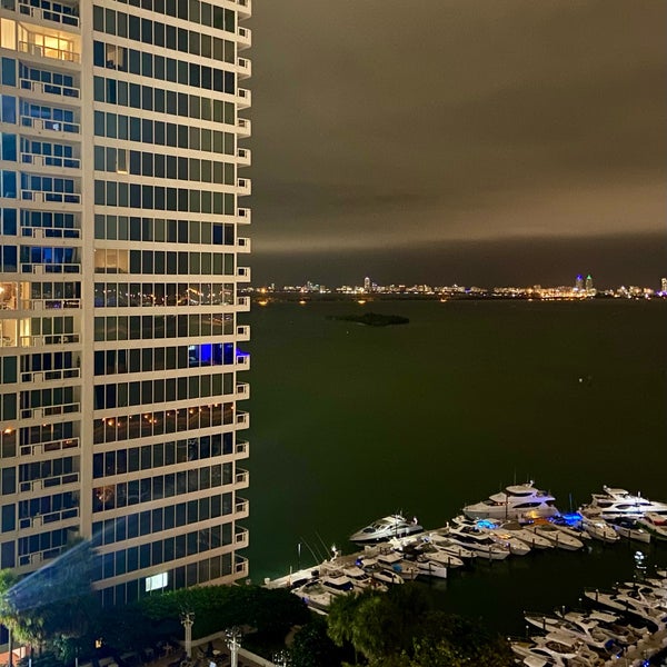 Foto scattata a Miami Marriott Biscayne Bay da Yulia K. il 3/20/2023