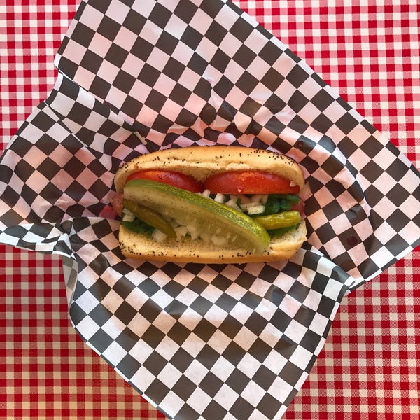 Photo taken at Roy&#39;s Chicago Dogs @ the Yard by Landon H. on 8/28/2017