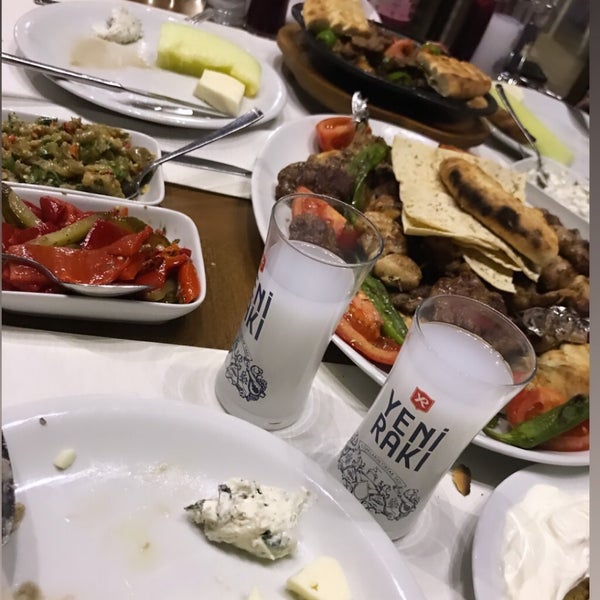 Das Foto wurde bei Ada Cafe &amp; Restaurant von Çiğdem S. am 11/23/2019 aufgenommen