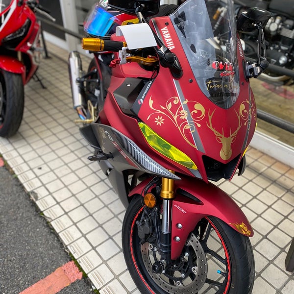 レッドバロン 奈良24号店 オートバイショップ