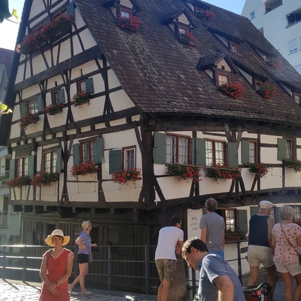 Hotel Schiefes Haus Hotel