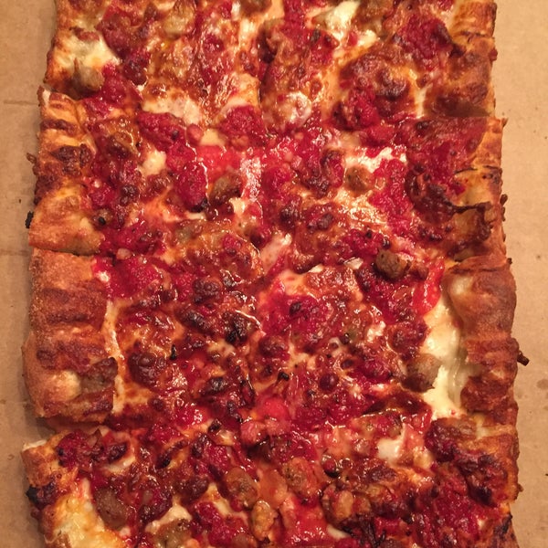 Riverview Pizza Place Pizzeria in Riverview