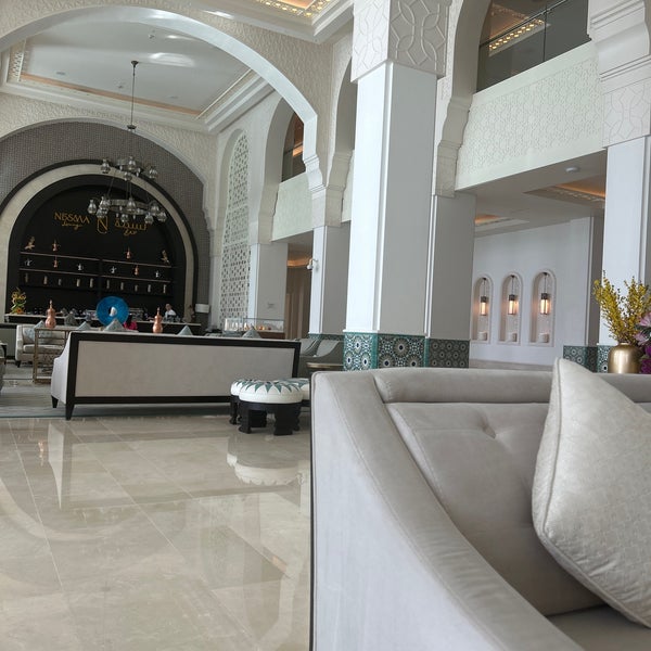 Foto scattata a Hilton Salwa Beach Resort &amp; Villas da Ali Bin Abdullah il 5/11/2024