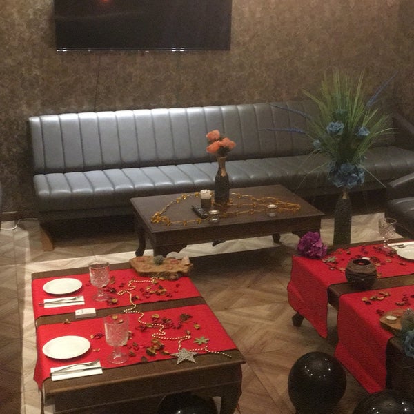 Photo prise au Paşa Lounge par Ahmet B. le10/7/2018