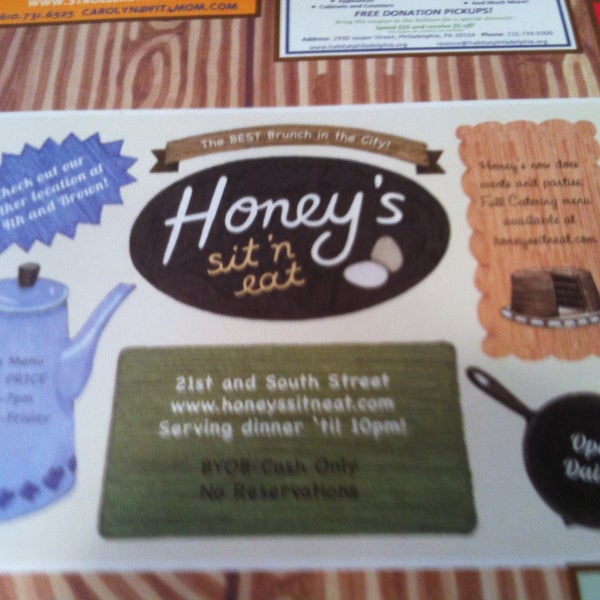 Photo taken at Honey&#39;s Sit &#39;n Eat by Joe U. on 4/22/2013