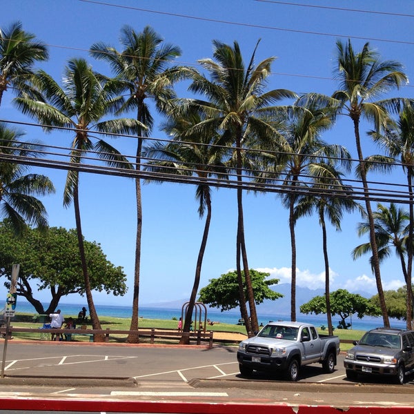 4/27/2013 tarihinde Ariunbileg B.ziyaretçi tarafından Bad Ass Coffee of Hawaii'de çekilen fotoğraf