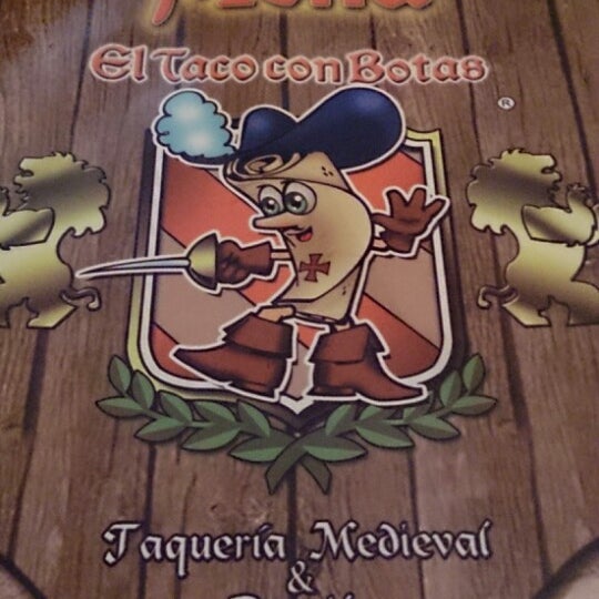 8/23/2013에 Luis R. A.님이 El Taco Con Botas에서 찍은 사진