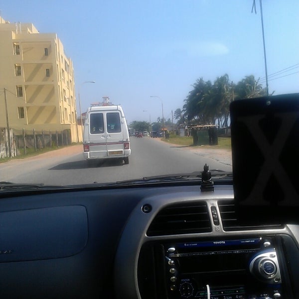 Photos at Galle Road Bambalapitiya Road in Bambalapitiya