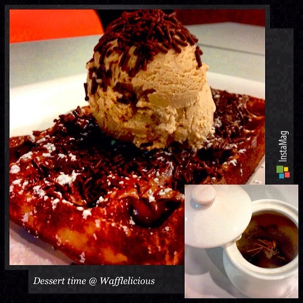 Photo taken at Wafflelicious by Paul A. on 2/26/2014