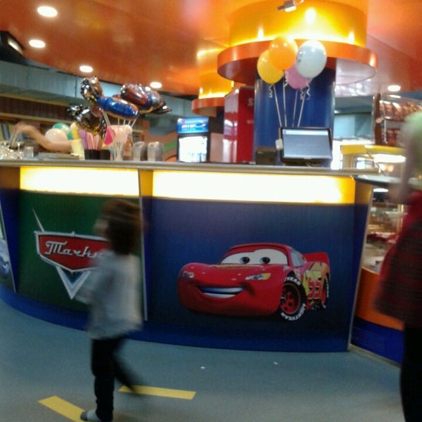 тачки клуб в махачкале. детский клуб тачки в махачкале. детский клуб тачки. дружба махачкала детский клуб. детский клуб тачки в махачкале.