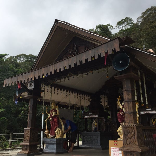 Kuching Matang Sri Maha Mariamman Temple Youtube