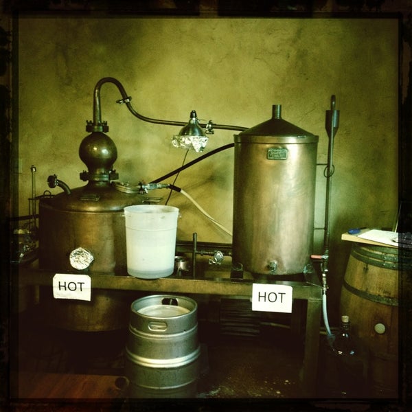 Снимок сделан в Charbay Winery &amp; Distillery пользователем Alex S. 2/5/2013
