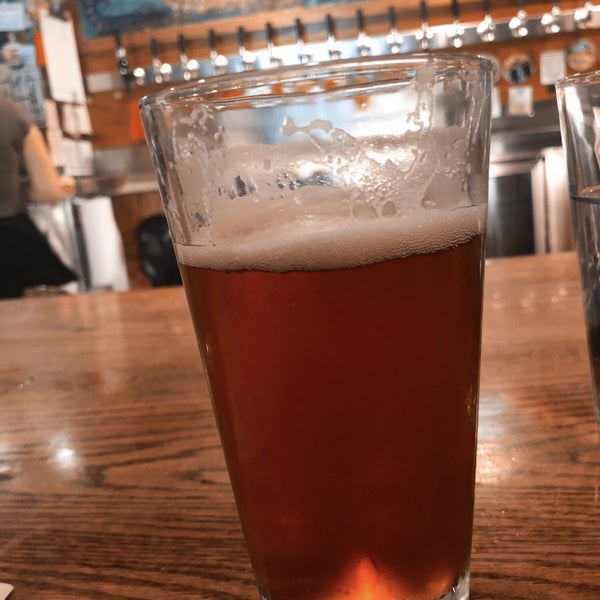 Photo taken at Mountain Sun Pub &amp; Brewery by Mark K. on 8/18/2019