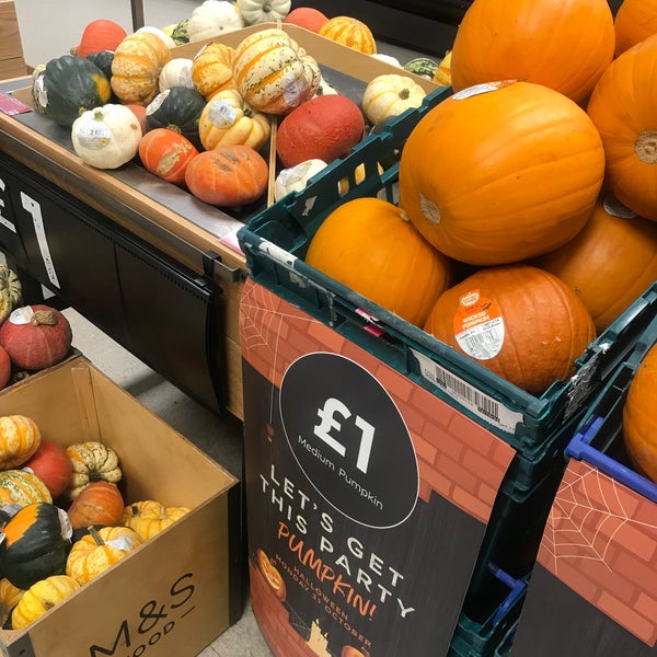 Photo taken at Marks &amp; Spencer by N on 10/19/2022