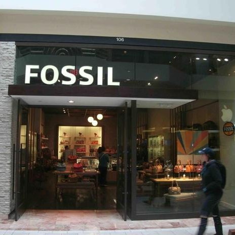 Fossil store in indiranagar clearance