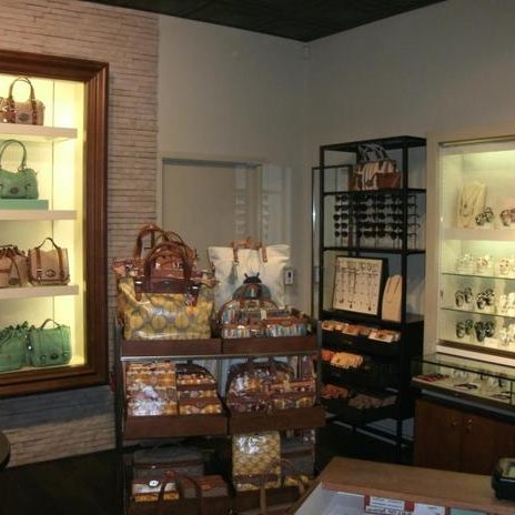 Fossil Aventura FL