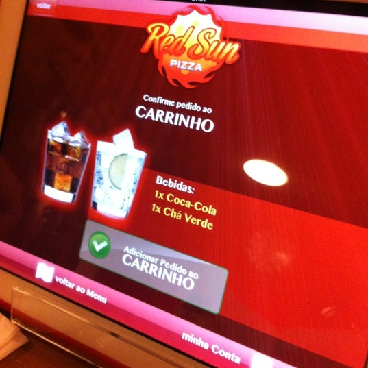 รูปภาพถ่ายที่ RedSun Pizza โดย Thiago F. เมื่อ 12/8/2012