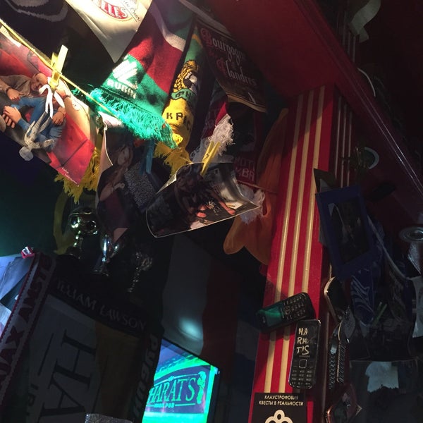 6/26/2015にEkaterina S.がHarat&#39;s Irish Pubで撮った写真