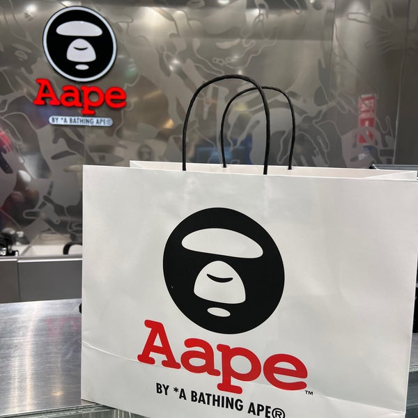 Aape By A Bathing Ape وسط مدينة دبي The Dubai Mall, دبي