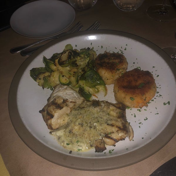 Photo taken at Pace Restaurant by Tatiana on 9/22/2019