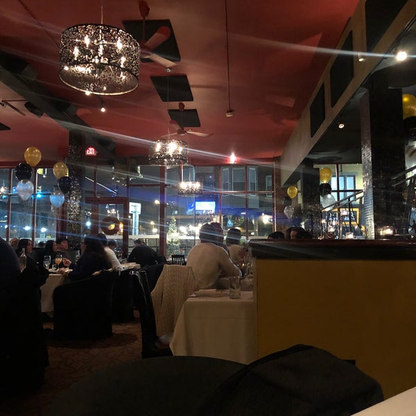 Снимок сделан в Bacchus Wine Bar &amp; Restaurant пользователем Tatiana 1/2/2022