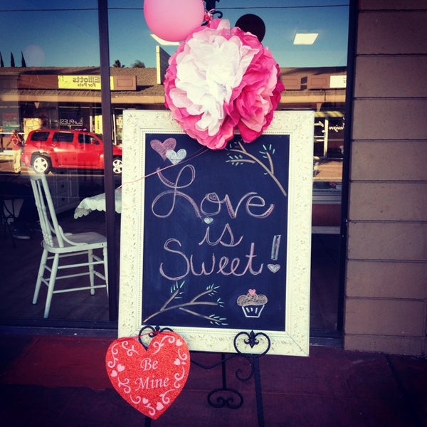 Pine Bakery (Now Closed) Bakery in Riverside