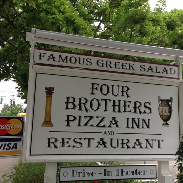 Памятник пицце в Италии. Pizza Inn. Hotel four brother. 4 brothers пицца