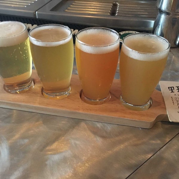 Photo taken at Top Hops by Max Q. on 5/27/2019