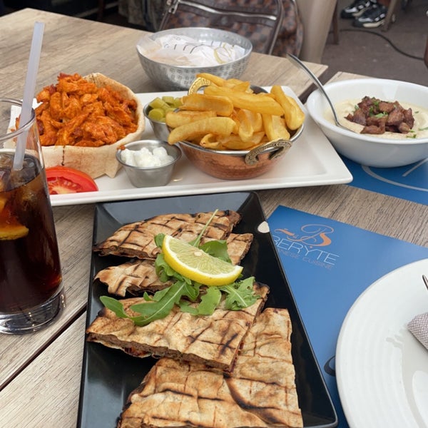 Foto scattata a Beryte Restaurant da Talal il 9/8/2022