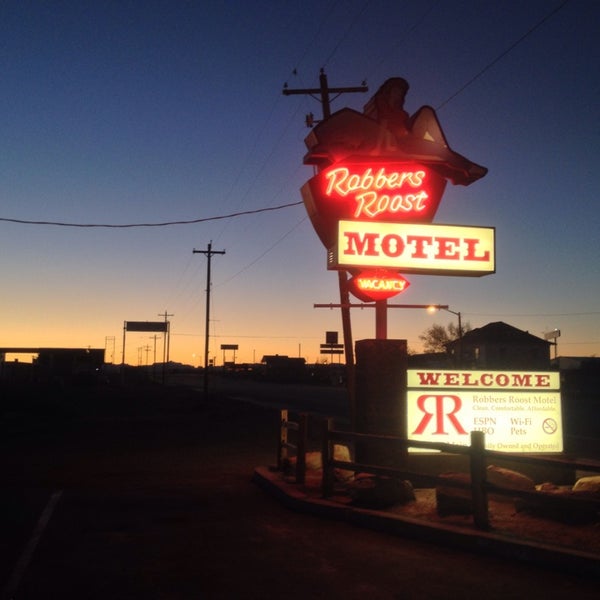 Robbers Roost Motel - Motel