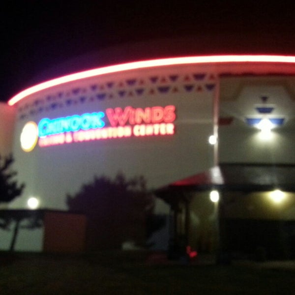 Снимок сделан в Chinook Winds Casino Resort пользователем Pancho C. 9/2/2013