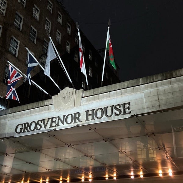 Photo taken at Grosvenor House Hotel, a JW Marriott Hotel by Turki A on 3/4/2024