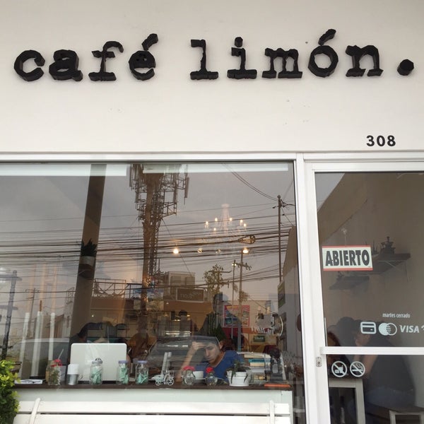 Photo taken at Café Limón by Alejo F. on 9/27/2016